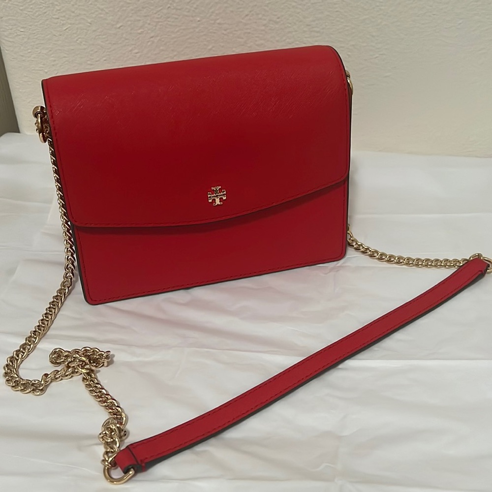 Tory Burch red bag with gold chain